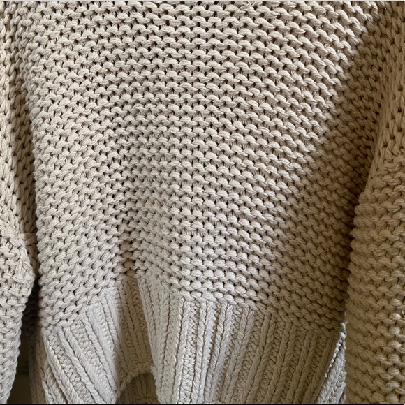 Sweater - Picture 3 of 3